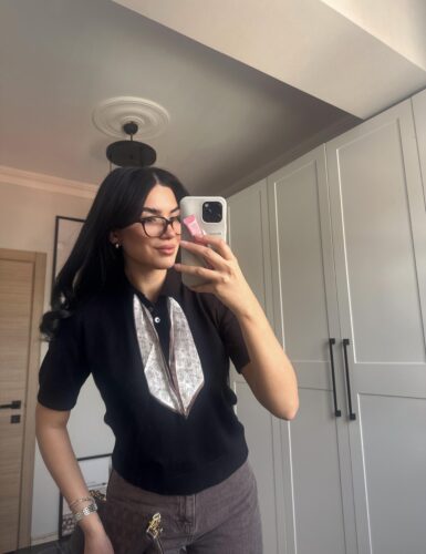 Siyah Kısa Kollu Triko